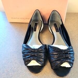 Bandolino Black Sandels